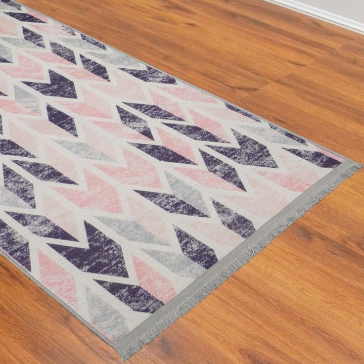 فرش سنتو-1 رنگ صورتی سایز کناره 2 متری