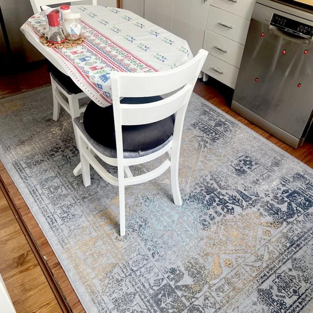 عکس فرش چهار باغ