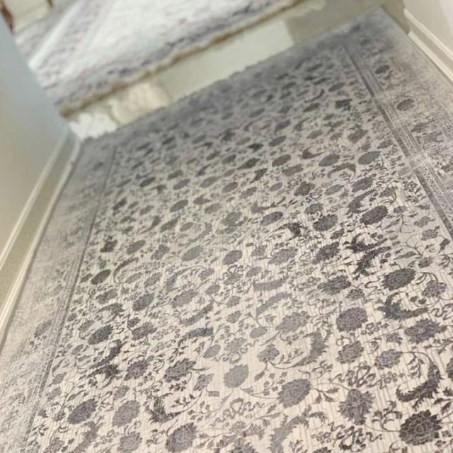 عکس فرش آوینا