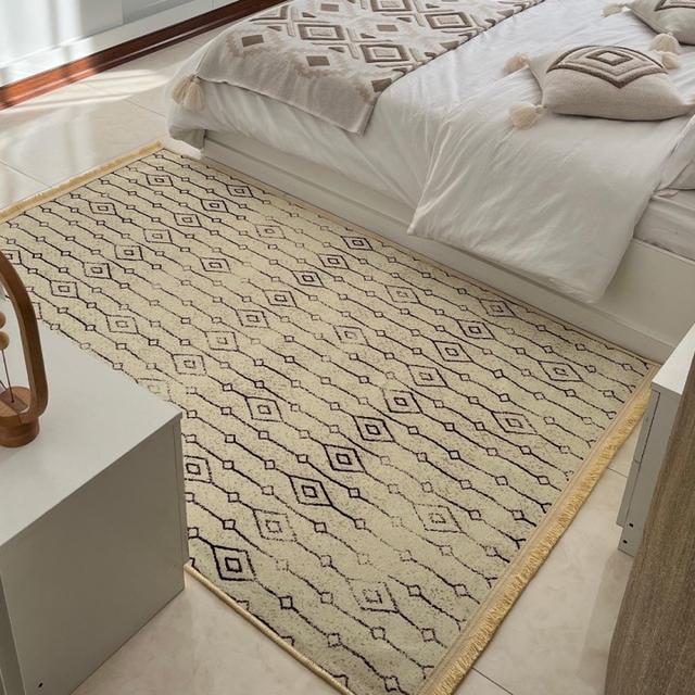 عکس فرش نورا