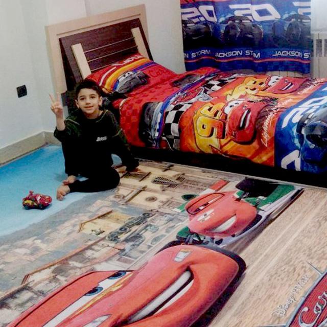 عکس فرش مک کویین 2