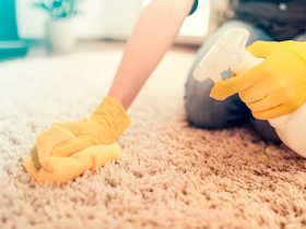 پاک کردن لکه روغن و چربی از روی فرش